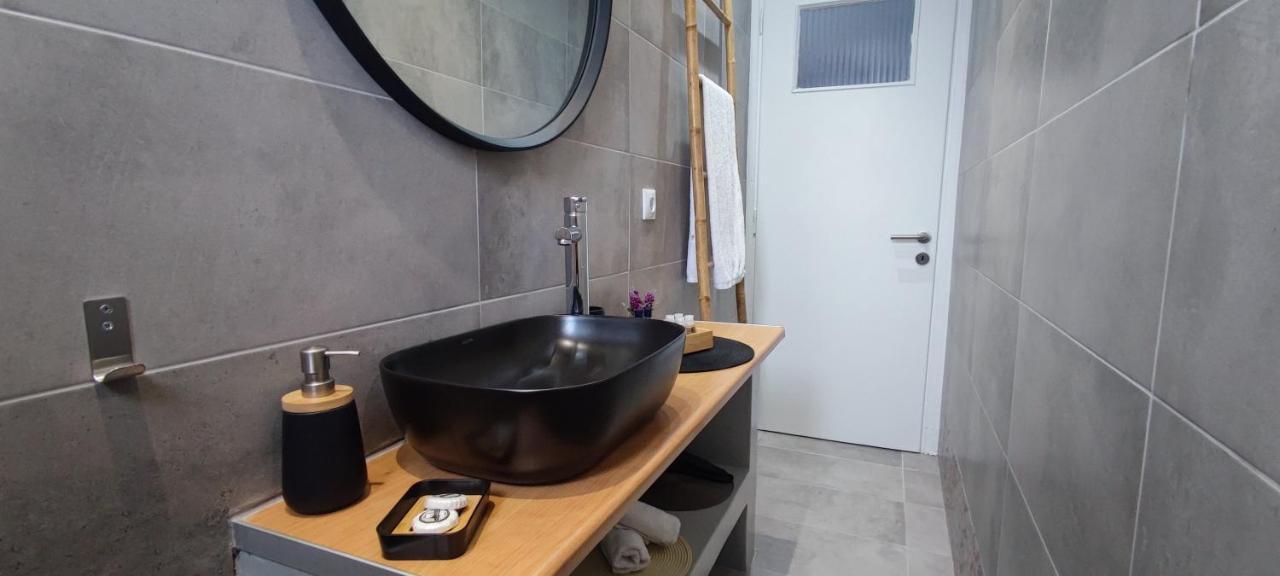 Batsi Bay Apartment Luaran gambar