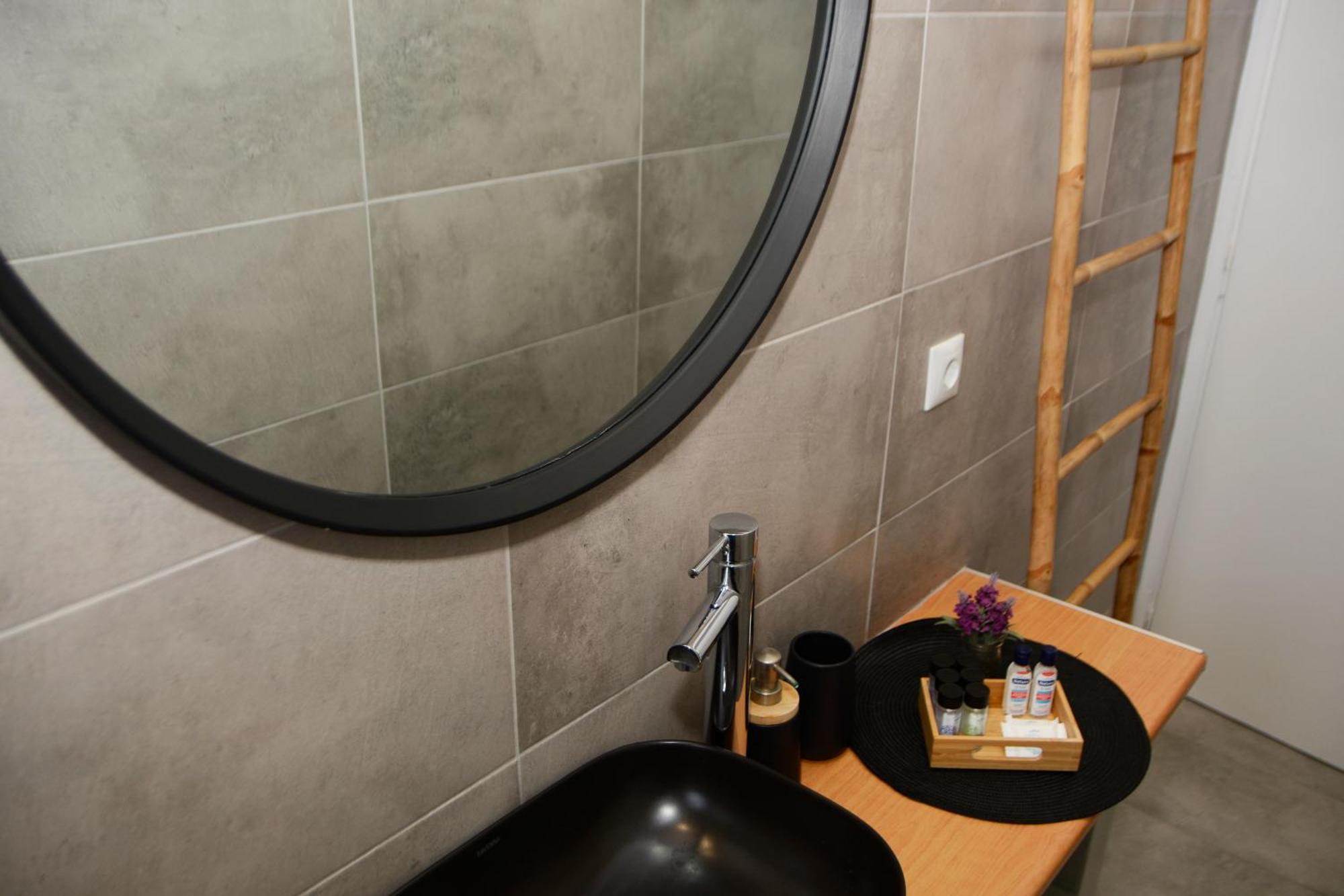 Batsi Bay Apartment Luaran gambar